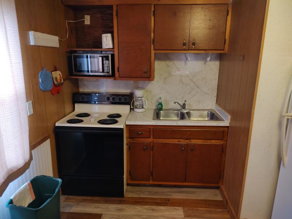 Rock Village Court - Cabin 2